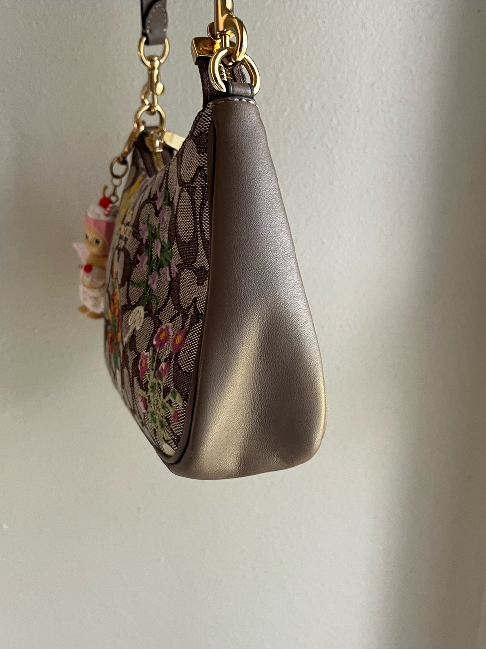 Coach teri shoulder bag with floral embroidery - Picture 3 of 11